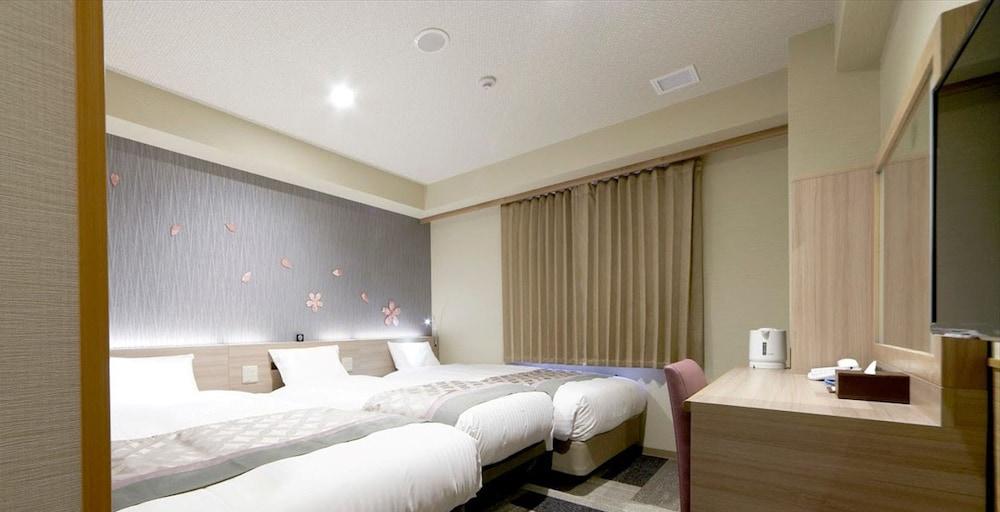 The Bridge Hotel Shinsaibashi Osaka Exterior foto